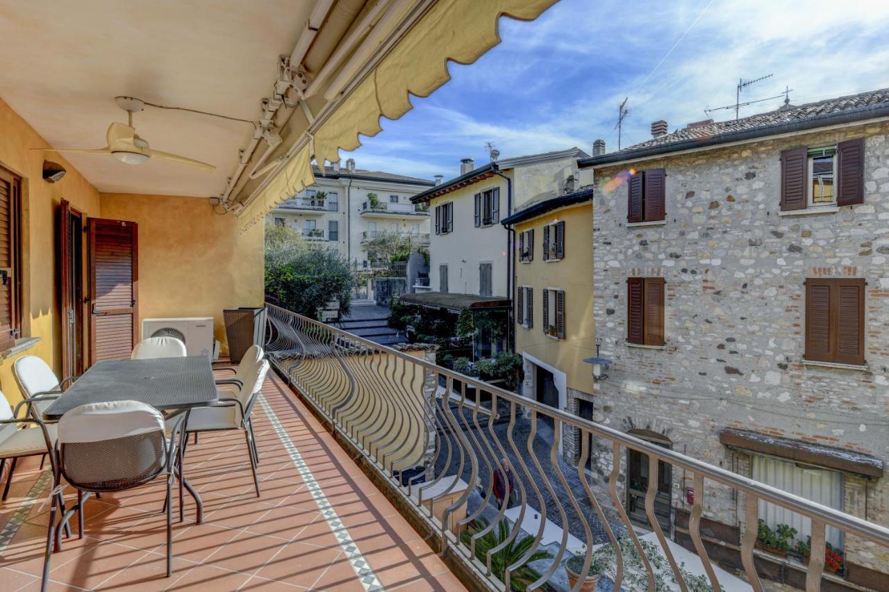Prestige Apartment Sirmione Kültér fotó